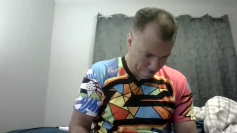 luis online show from December 29, 8:58 pm