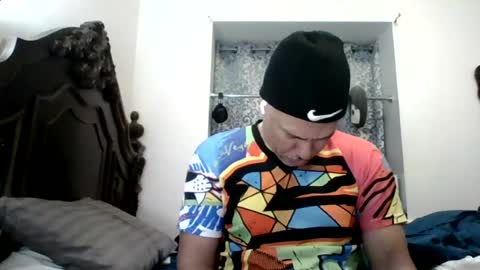 luis online show from June 24, 10:56 pm