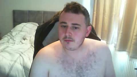 dominicb03 online show from May 19, 11:38 am