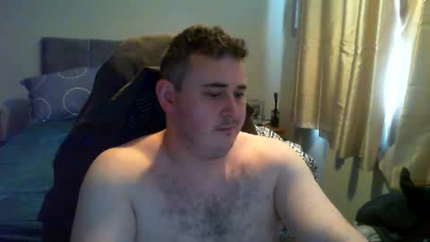 dominicb03 online show from August 4, 1:59 pm