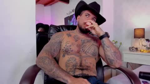 dominickane online show from November 19, 11:54 am