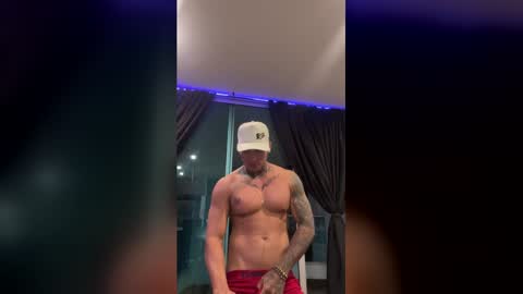 Only fans Ronnie col---InstaRonniecolleman  online show from April 3, 1:13 am