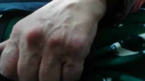 Dominique online show from December 16, 9:33 pm