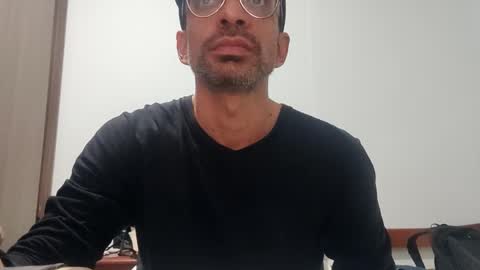 don__chi online show from December 11, 3:26 am