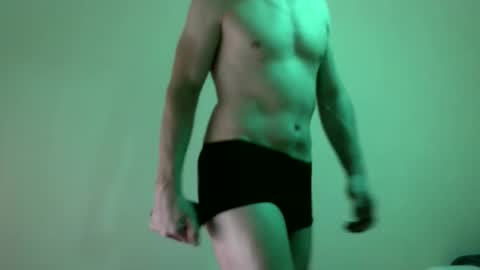 Donker85 online show from April 17, 9:39 pm