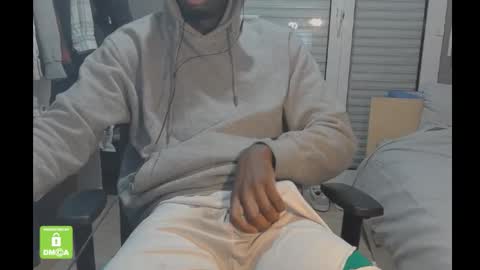 doomdrag3 online show from February 2, 2:32 am