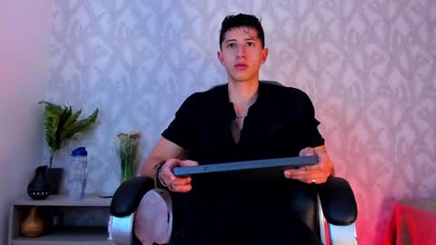 dorian_mystery online show from January 26, 3:38 am