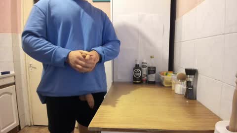 menu  below online show from December 12, 6:14 am