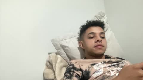 dotadinha online show from April 7, 3:28 am