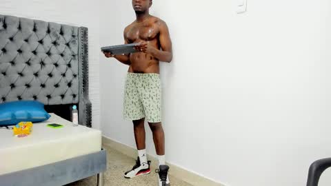 DOUGLAS online show from October 2, 1:59 pm