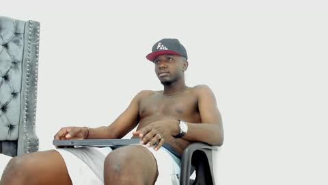 DOUGLAS online show from October 8, 3:38 pm