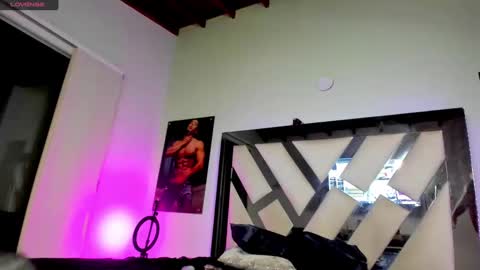 Douglas Safado online show from January 13, 2:39 am