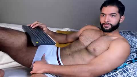 douglasskingjr online show from September 18, 1:13 pm