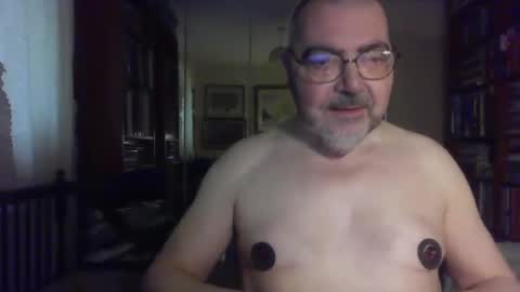Snapshot of doxoebloke68 chatting on February 27, 4:21 pm doxoebloke68 online show from February 27, 4:21 pm