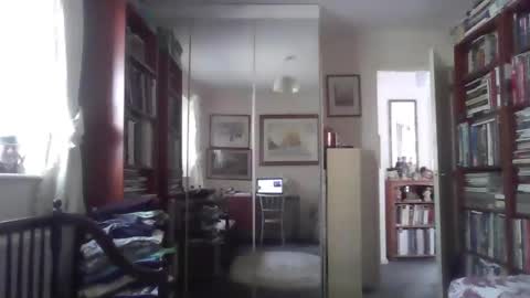 Snapshot of doxoebloke68 chatting on February 22, 1:01 pm doxoebloke68 online show from February 22, 1:01 pm
