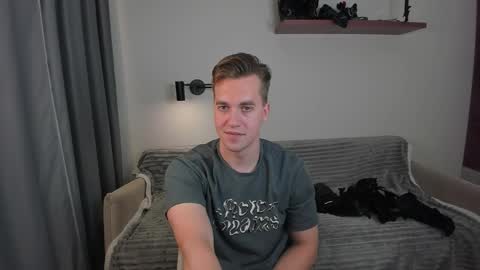 Mervin  online show from September 13, 9:05 pm