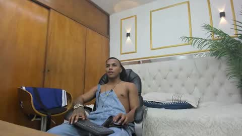  DRACO COX  online show from February 20, 6:21 pm