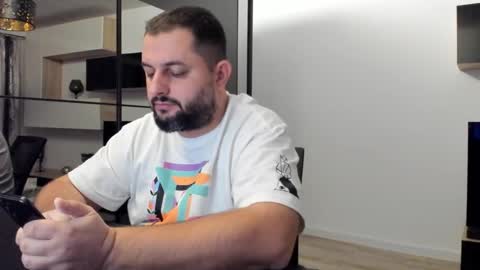 Draven A online show from February 1, 4:03 am