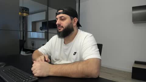 DravenPeak online show from November 17, 2:09 pm