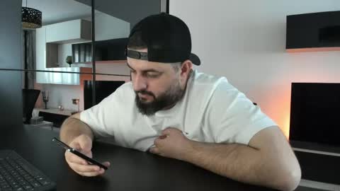 DravenPeak online show from April 11, 1:47 pm