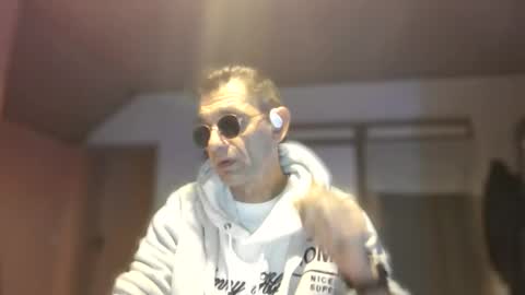 Dreambob online show from December 17, 6:03 pm