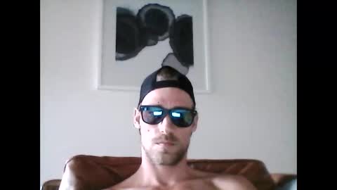 Snapshot of drejjj3000 chatting on February 7, 11:45 pm drejjj3000 online show from February 7, 11:45 pm