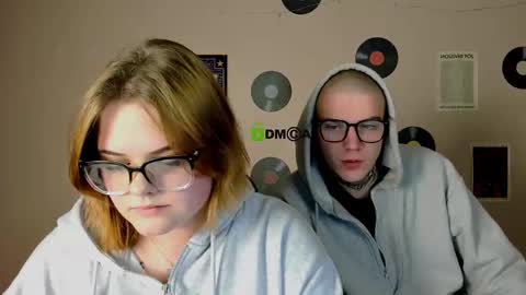 drew_soft_ online show from November 25, 7:38 pm