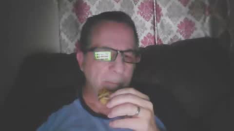 drthick1224 online show from November 25, 8:00 pm