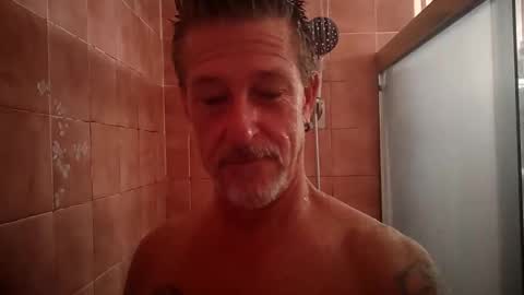 Snapshot of drummerboy72 chatting on September 16, 1:01 pm drummerboy72 online show from September 16, 1:01 pm