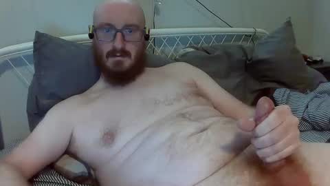 FoxBoyKit online show from September 29, 8:05 pm