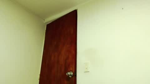 S.K..maorisa98 VIDEOS SEXHARD PPBOY 55TASTEPROTEIN online show from February 22, 12:28 pm