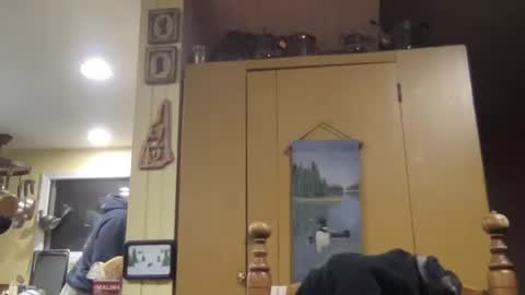 Steve online show from October 31, 10:51 am