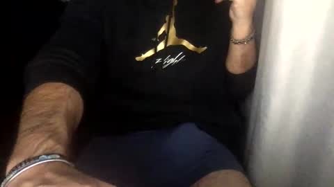 duff87 online show from December 8, 9:52 pm