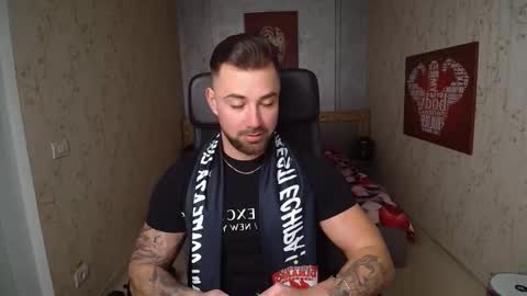 DuncanStone online show from December 22, 8:49 am