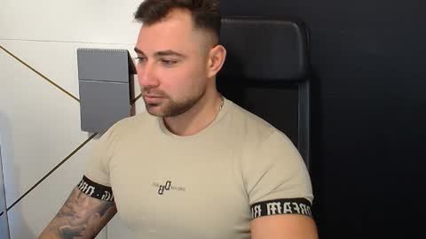 DuncanStone online show from October 17, 5:33 am