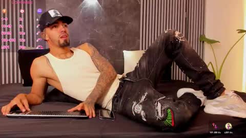 Duriel online show from December 1, 2:42 pm