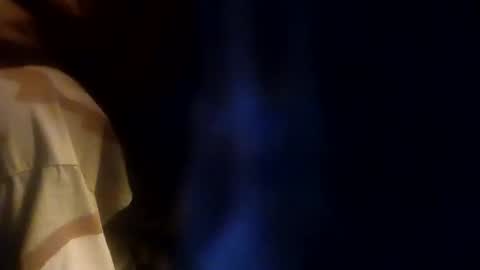 Snapshot of dusterdime chatting on November 1, 7:23 am dusterdime online show from November 1, 7:23 am