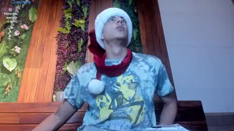 Dustin Sonne online show from December 24, 3:49 am