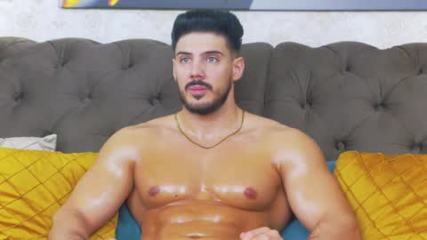 Dustin online show from April 2, 5:27 am