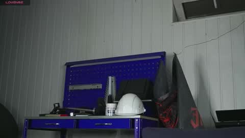 Dustyn online show from October 7, 4:44 pm