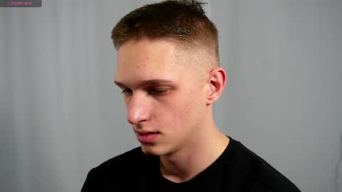 Dustyn online show from January 16, 2:08 pm