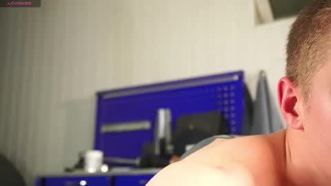 Dustyn online show from October 9, 4:34 pm