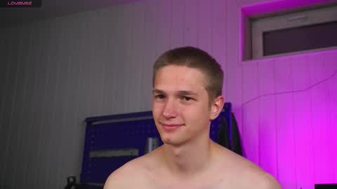 Dustyn online show from October 2, 4:44 pm