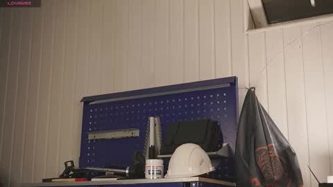 Dustyn online show from September 10, 5:11 pm