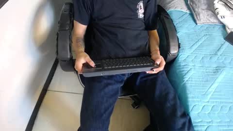 DustynFox online show from January 18, 3:57 am