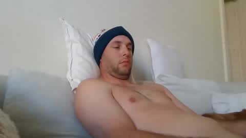 dustyroy09 online show from October 15, 12:07 am