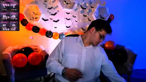 dylan_bold online show from October 26, 9:33 am