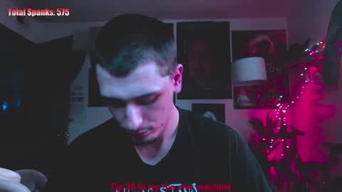 Snapshot of dylandaniel69 chatting on January 30, 8:42 pm Dylan Daniel 7.8 online show from January 30, 8:42 pm