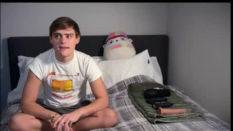 dylanfruits online show from October 31, 2:31 pm