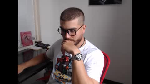 dylanhot10 online show from October 11, 8:57 pm